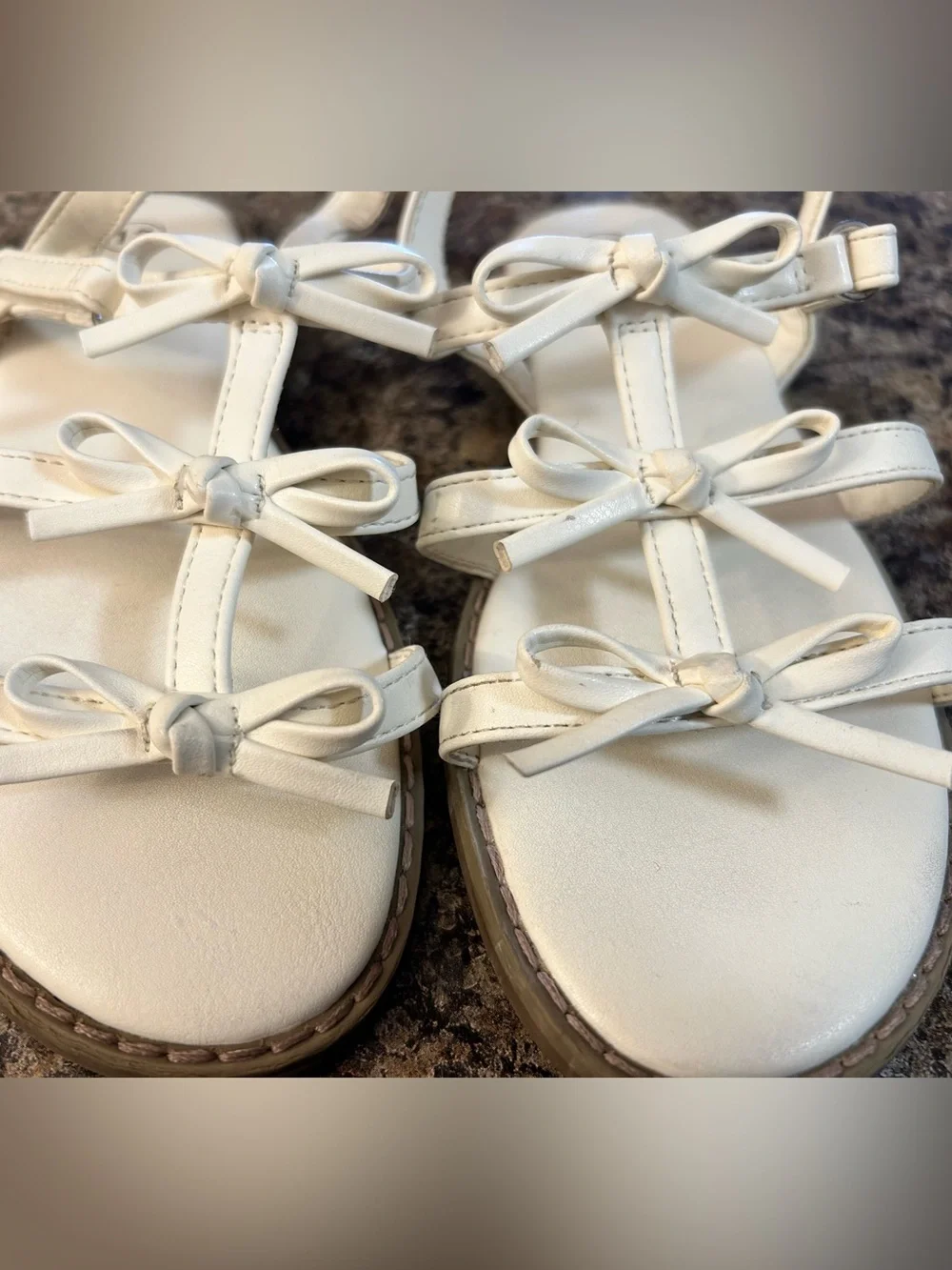 Cat & Jack Girls Aria Bow Sandals Size 13T